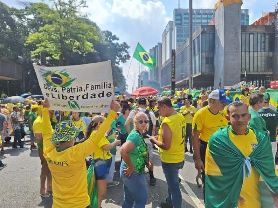 Manifestação em apoio a Jair Bolsonaro na Paulista. Mais de 500 mil pessoas estiveram presentes. 
