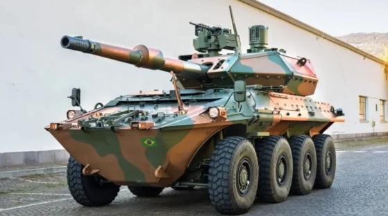 O veículo militar Centauro II-BR, do Exército Brasileiro