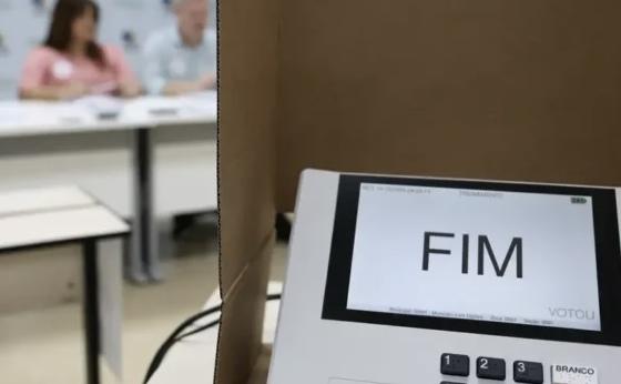 São Paulo (SP), 02/10/2024 – Simulação da eleição para demonstração do fluxo de votação, em uma seção eleitoral cenográfica, no Tribunal Regional Eleitoral de São Paulo – TRE-SP. Foto: Rovena Rosa/Agência Brasil