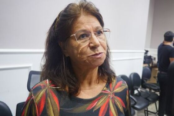 secretária municipal de Educação de Cuiabá, Solange Dias, 