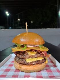 BURGER FEST 1