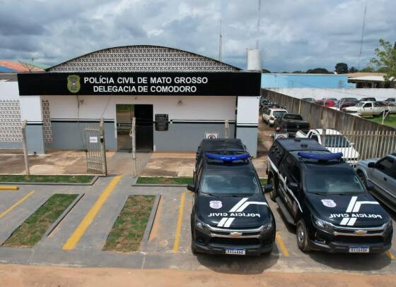 DELEGACIA DE COMODORO (1).jpg