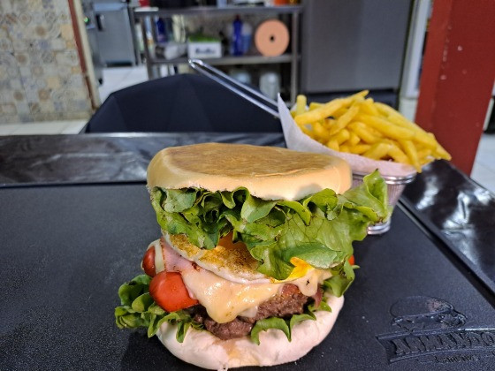 Armando Lanches