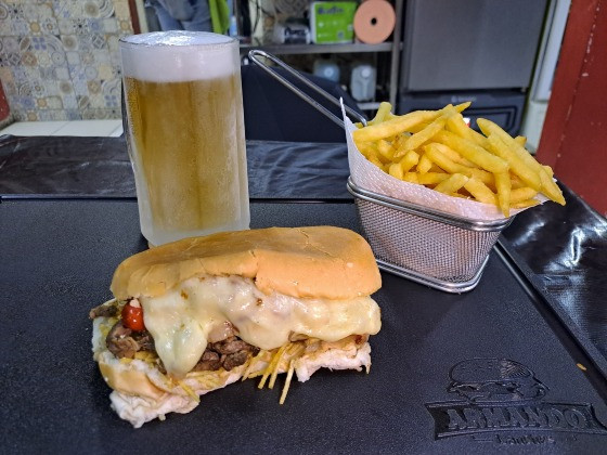 Armando Lanches