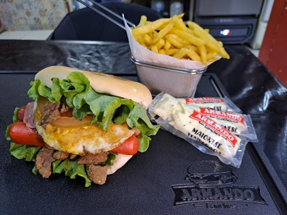 Armando Lanches