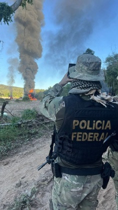 POLÍCIA FEDERAL 