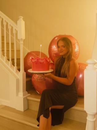 Rafaella Justus comemora seus 16 anos 
