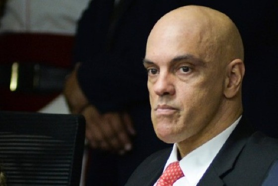 MORAES CARA FEIA
