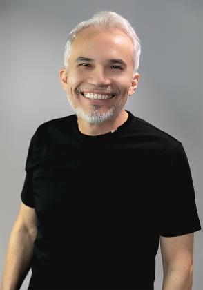Empresário e publicitário Cláudio Cordeiro